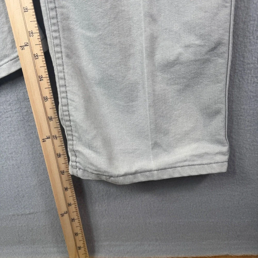 Vintage Levi's 43415-4556 Straight Leg Action Jeans 34x30 Brown Tab